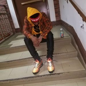 Meet your Posher, Mike